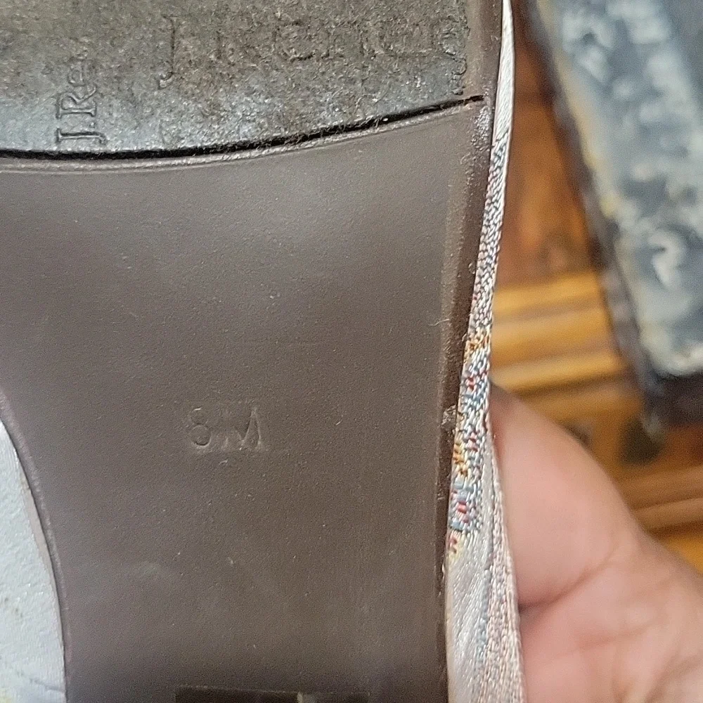 J Renee cream, coral, pumps, size 8 - Picture 5 of 7